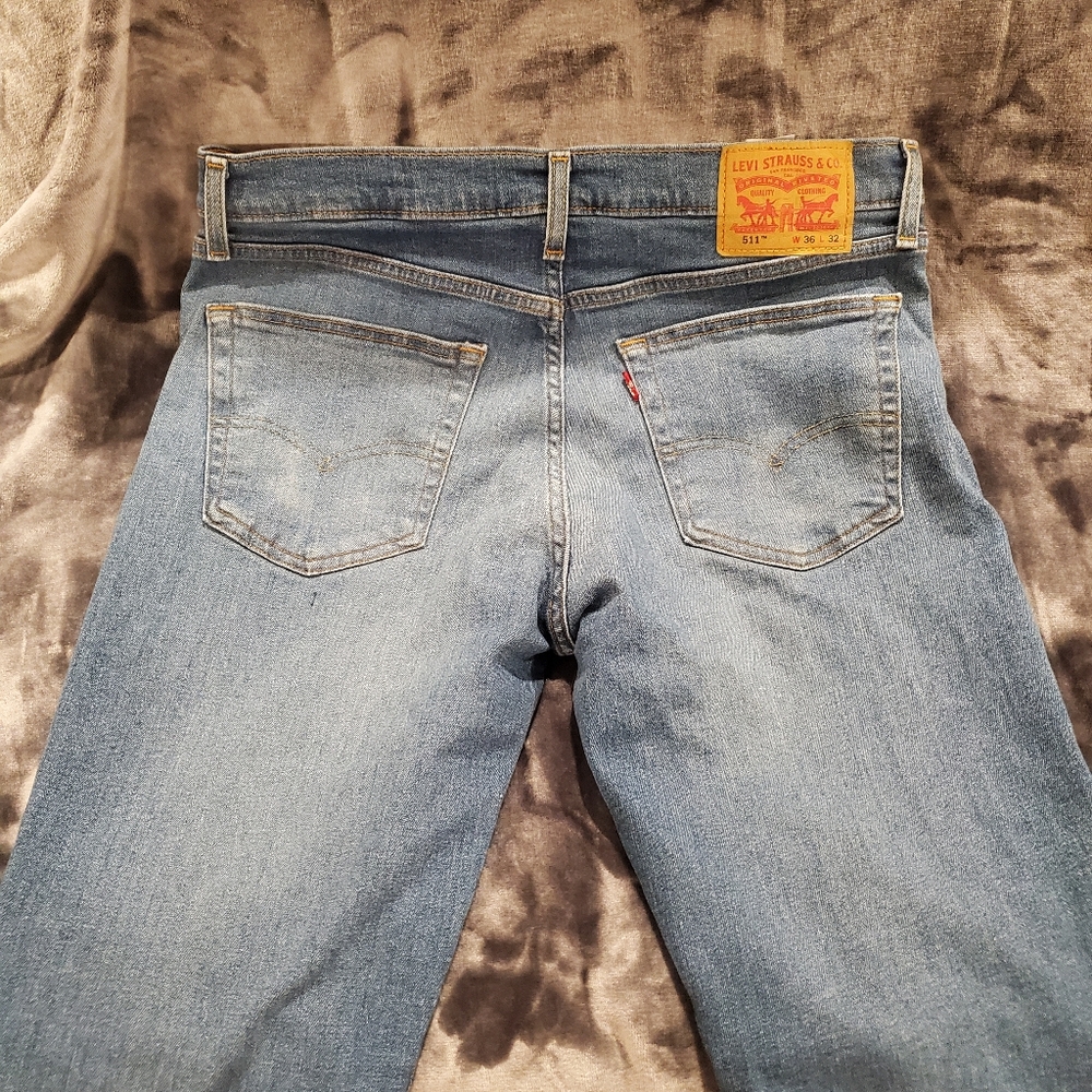 Men's Blue Jeans